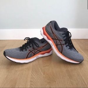 Asics Gel Nimbus 24 (Mens US 10.5)